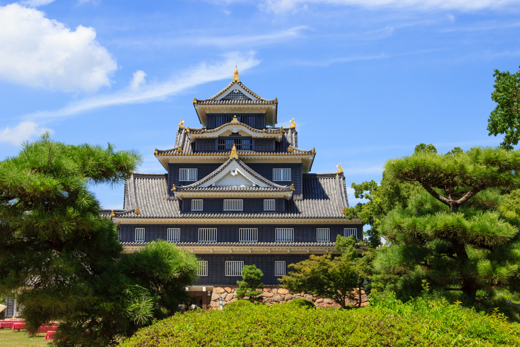 Le château d’Okayama, le château du corbeau
