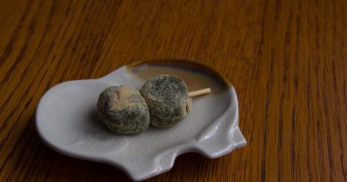 Dégustation de gourmandises au matcha Dégustation de gourmandises au matcha